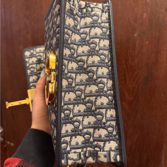 Dior 30 Montaigne Oblique Bag - Picture 10 of 10